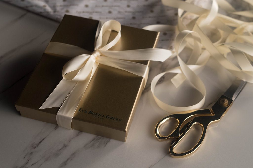 Modern Gifting, Made Simple. Luxury gift design studio creating curated gift  boxes customized for your b… | Corporate gifts, Client appreciation gifts,  Client gifts