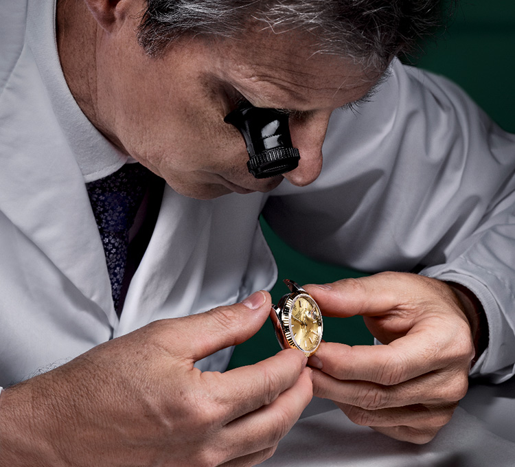 SERVICING YOUR ROLEX AT ‭LUX BOND & GREEN‬